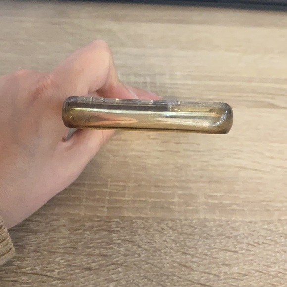 Kate Spade Glitter iPhone 7/8 Case! - Picture 3 of 6